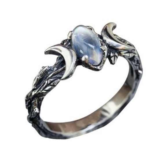 Silver Moon Stone Ring Witchy Themed Ring, Forest Ring - Picture 5 of 6